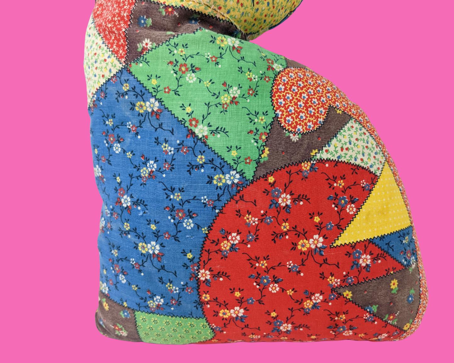 Coussin décoratif chat patchwork en peluche vintage des années 1970