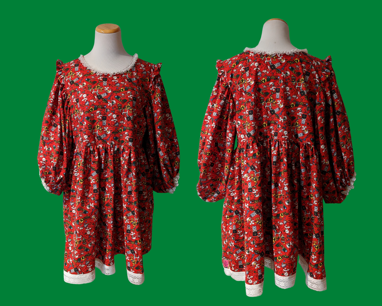 Handmade, Upcycled Vintage 1990's Christmas Fabric, Long Sleeve Dress with Lace Details Size L-XL