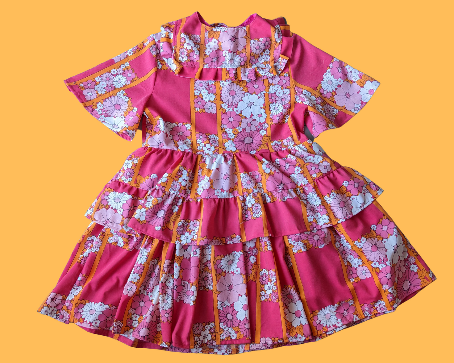 Handmade, Upcycled Vintage 1960's Pink, Floral Bedsheet Dress with Matching Detachable Collar Size L