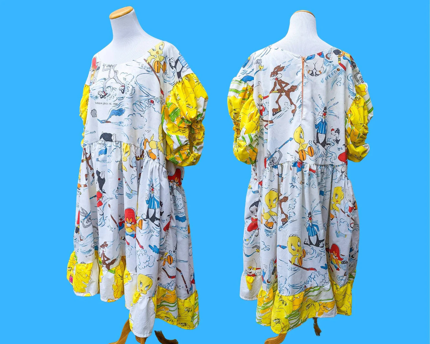 Handmade, Upcycled Vintage 1980 Looney Tunes Bedsheets Dress, Short Puffy Sleeves, Floral Fabric Size 2XL
