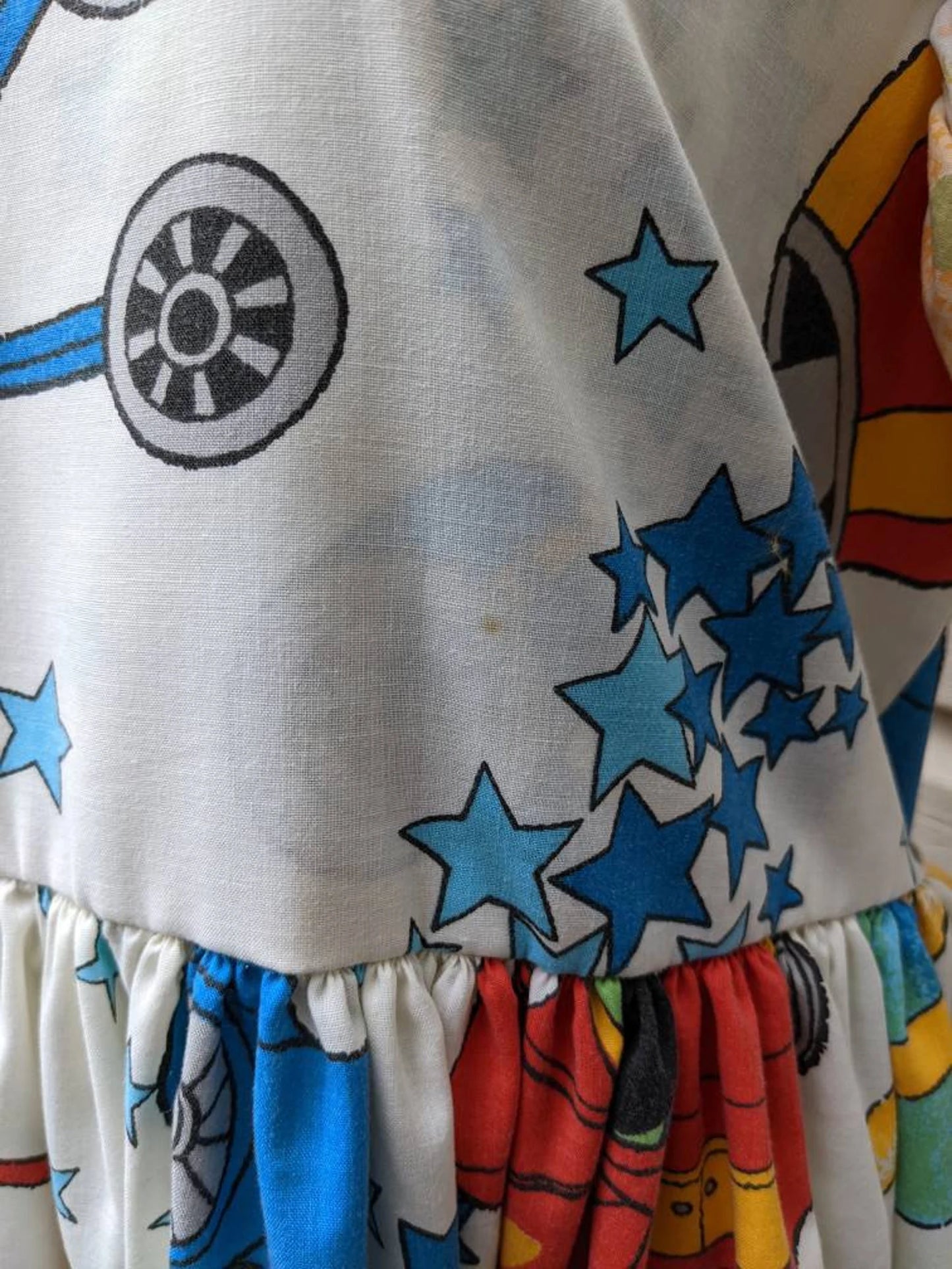 Handmade, Upcycled Vintage Looney Tunes Bedsheets Dress, Short Puffy Sleeves, Floral Pattern Size L-XL